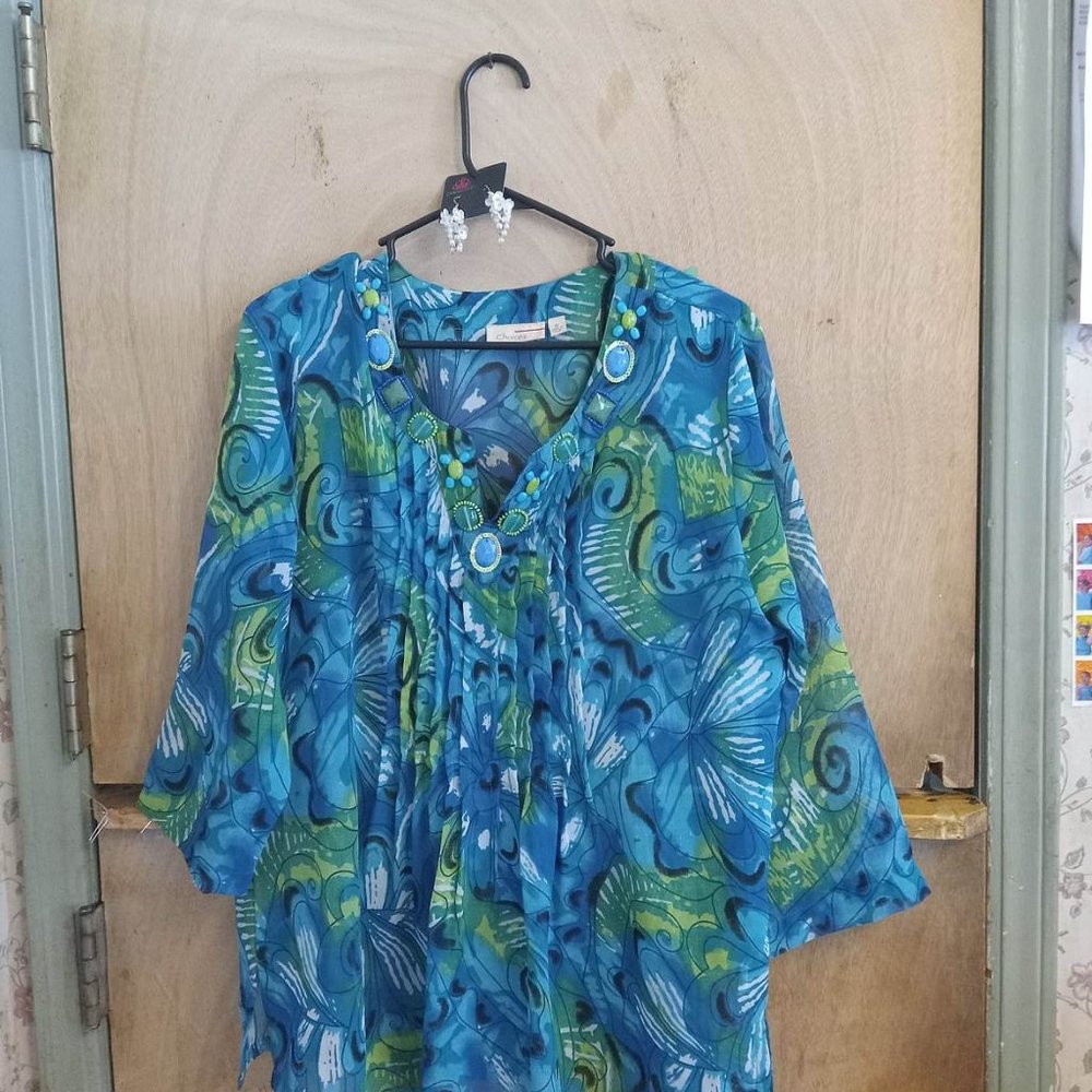 3/4 sleeve floral blouse